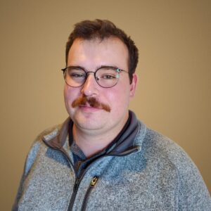 Headshot of Derek Patterson